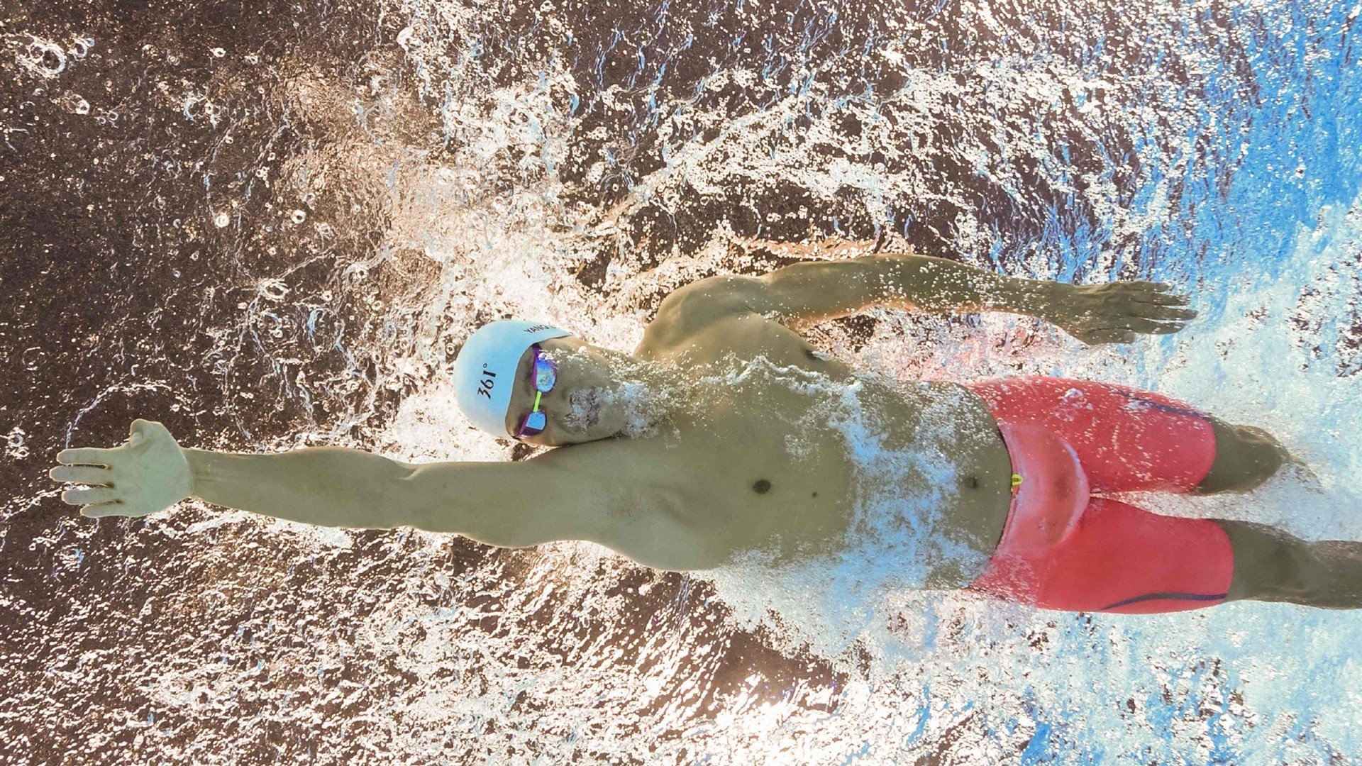 俱乐部在冬季训练中引进高强度对抗课程,俱乐部挑战